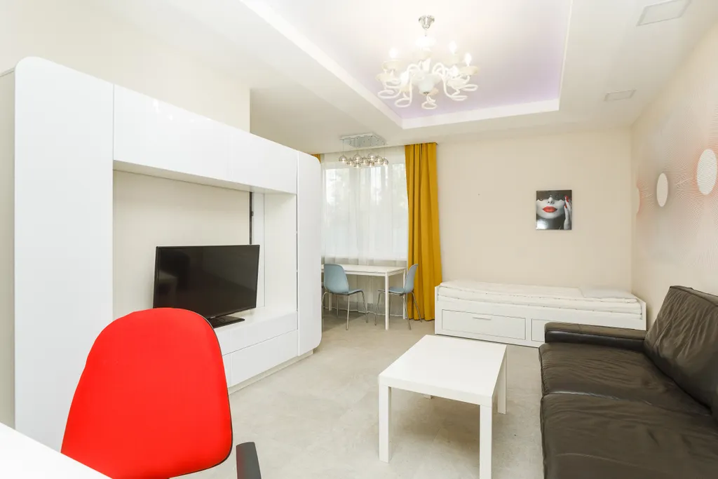 Квартира Квартира Уникальная студия со spa-комплексом и бассейном — Екатеринбург