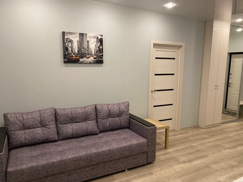 Квартира Квартира Люкс-апартамент в новом доме у ЖД — Волгоград