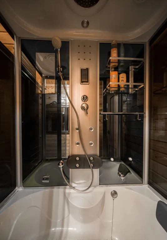 Дом с сауной у озера