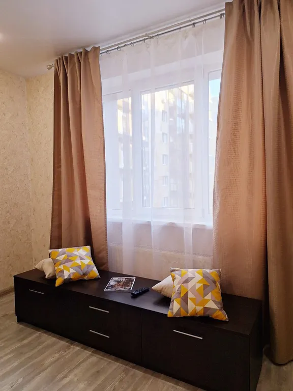 Квартира напротив Меги