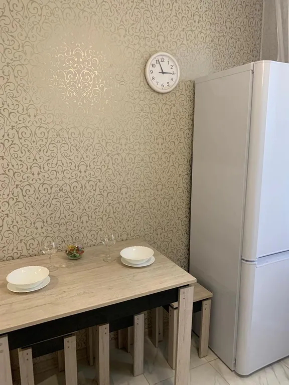 Шикарная однокомнатная квартира в 2-х минутах от остановки.