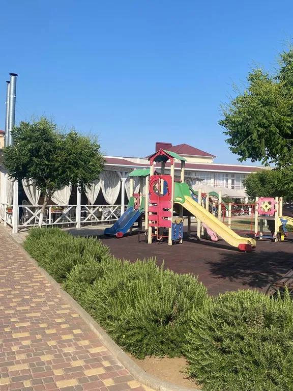 Уютный коттедж-таунхаус