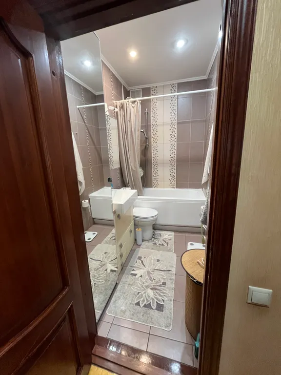 Квартира Уютная 4-комнатная квартира рядом с дворцами и парками — Пушкин