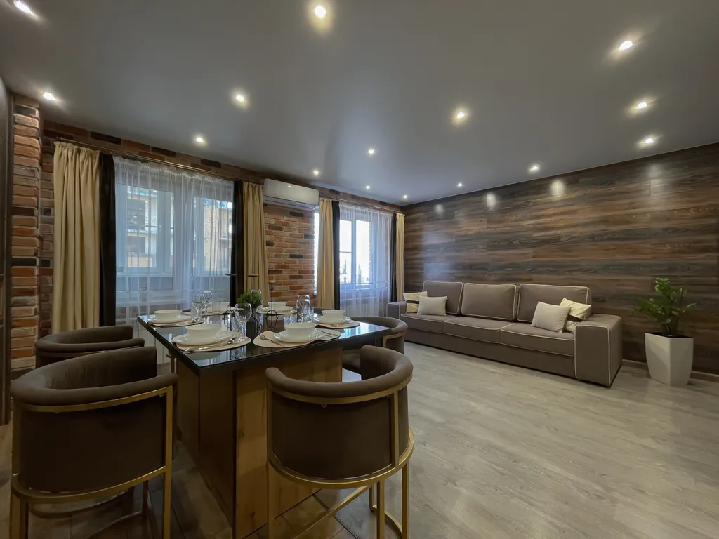 Квартира рядом с ТЦ и кинотеатром