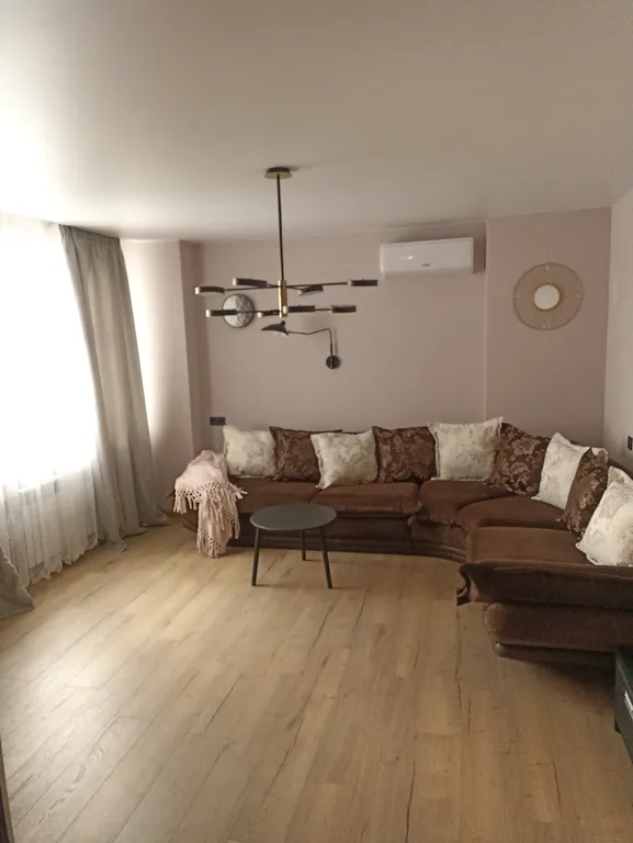 Видовая квартира рядом с парком