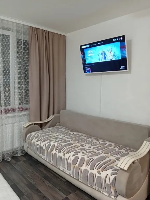 Квартира Уютная, просторная и чистая квартира для двоих! — Екатеринбург