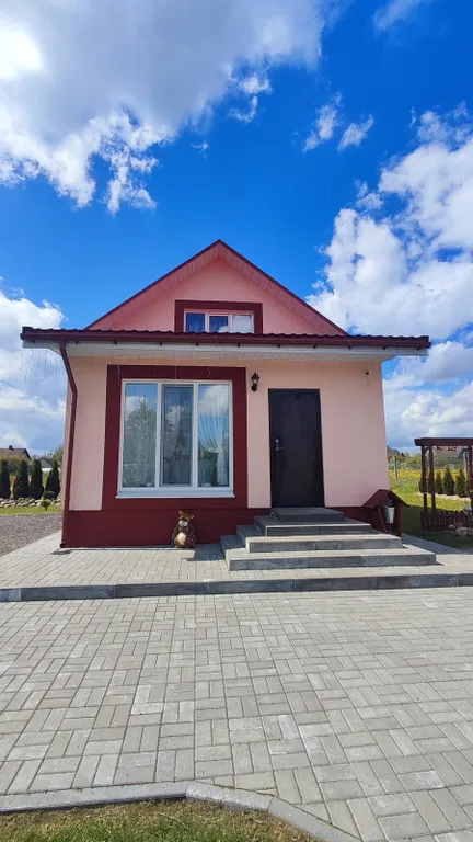 Агроусадьба с баней, на реке Птичь под Минском, с прудом