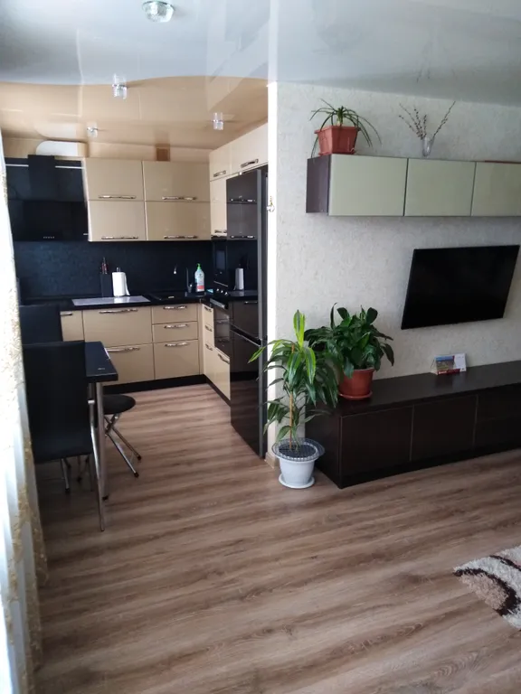 Уютная, теплая квартира в центре города — аренда посуточно в Шерегеш