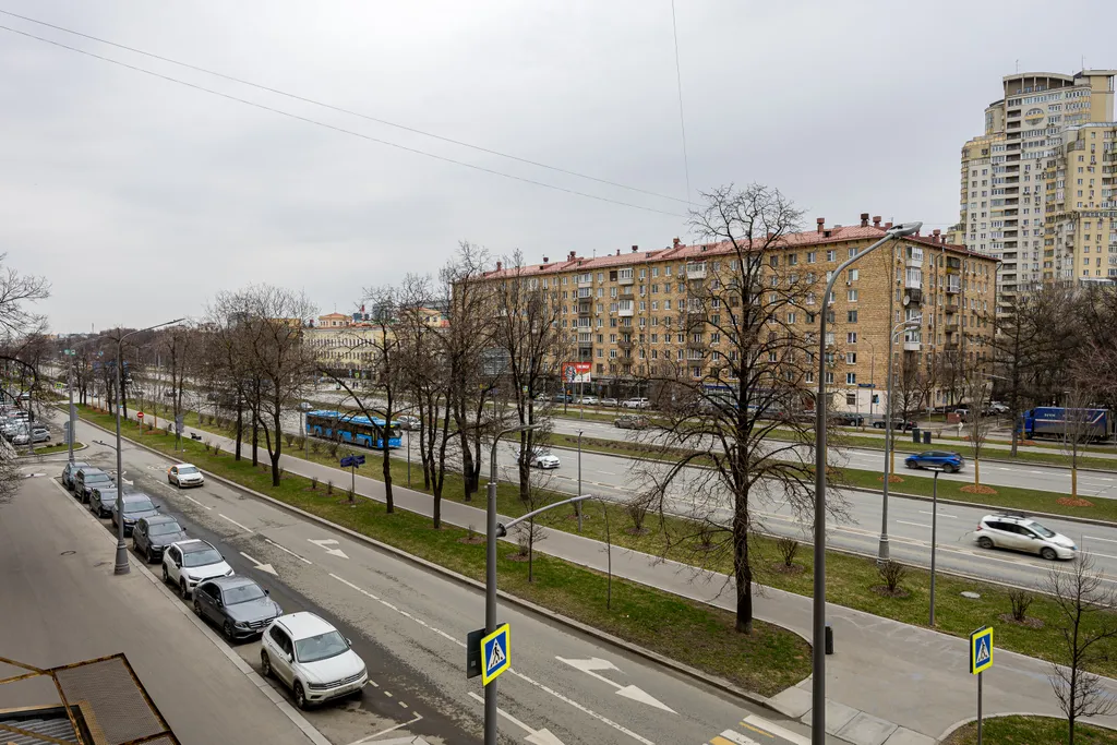 Квартира Просторная квартира метро университет — Москва