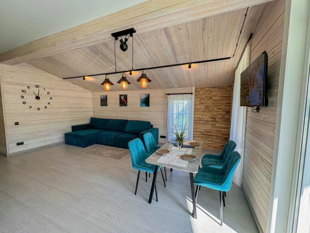 Коттедж Уютный домик в посёлке Запорожском — Запорожское