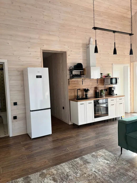 Коттедж Загородный дом у воды — Лопотово