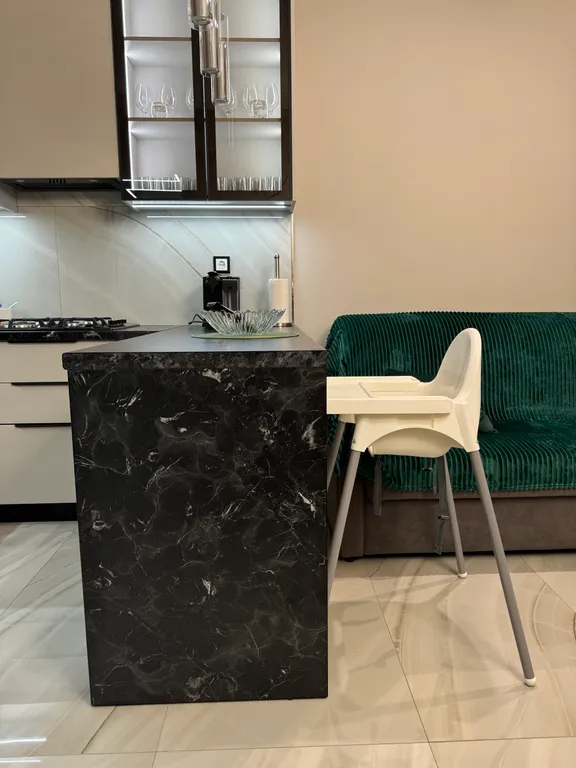 Престижная новая квартира рядом с парком победы