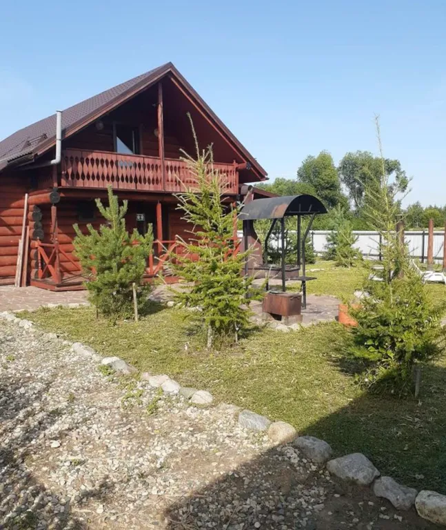 Уютный гостевой дом с баней на берегу озера