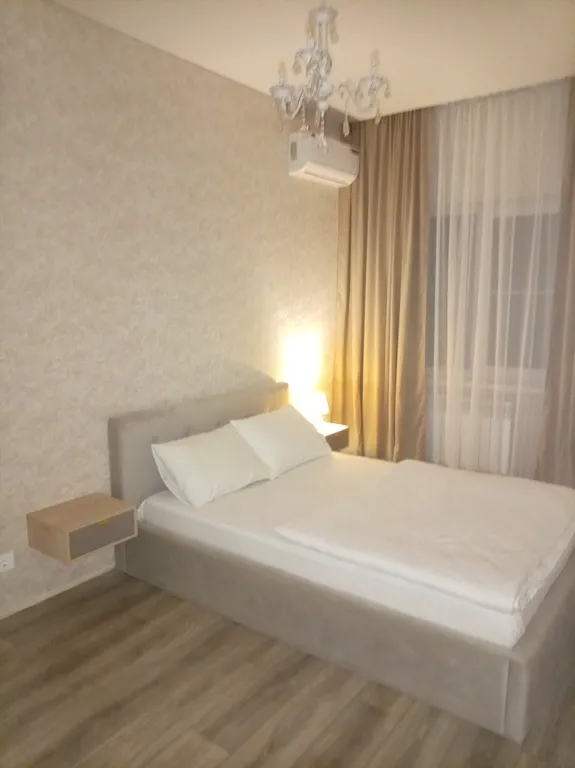 Дом с бассейном