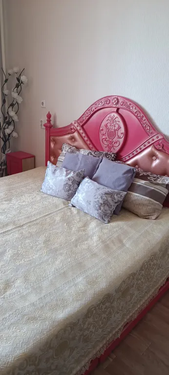 Квартира Яркая студия в центре — аренда посуточно в Копейск