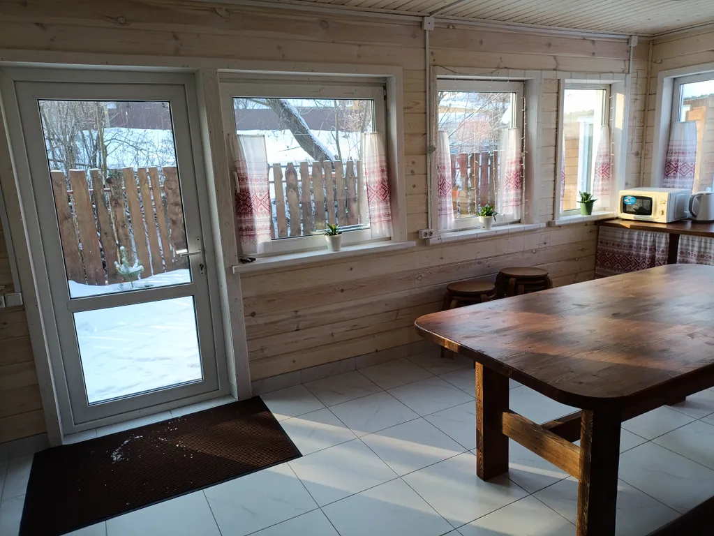 Медовый дом с баней и теплой купелью