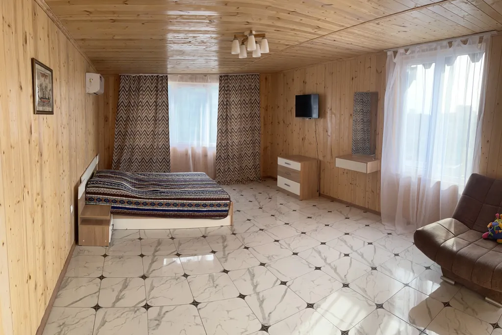 Просторные апартаменты 170 кВ м с 2 озерами и лаунж зоной