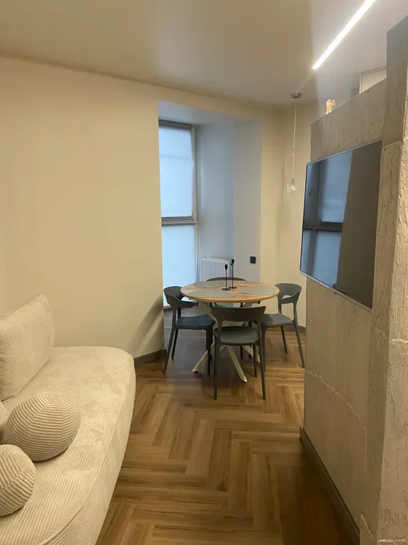 Новая однокомнатная квартира с дизайнерским ремонтом