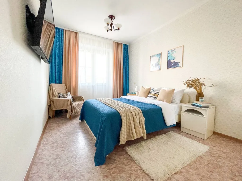 Хорошая квартира рядом с ЛА Трактор