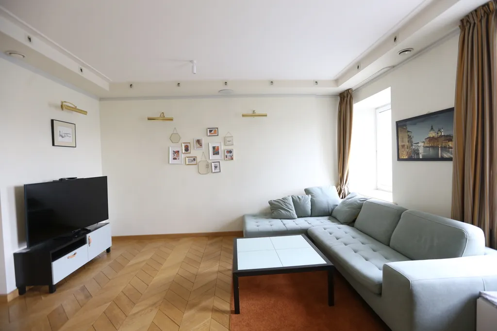 Семейная квартира на набережной — аренда посуточно в Москва