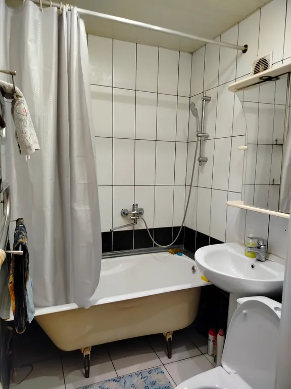 Уютный эконом в центре с балконом