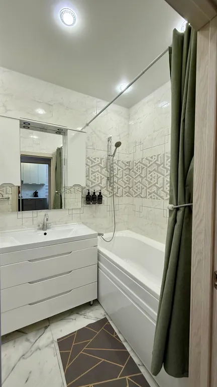 Большая евро2 возле Тула-Арена