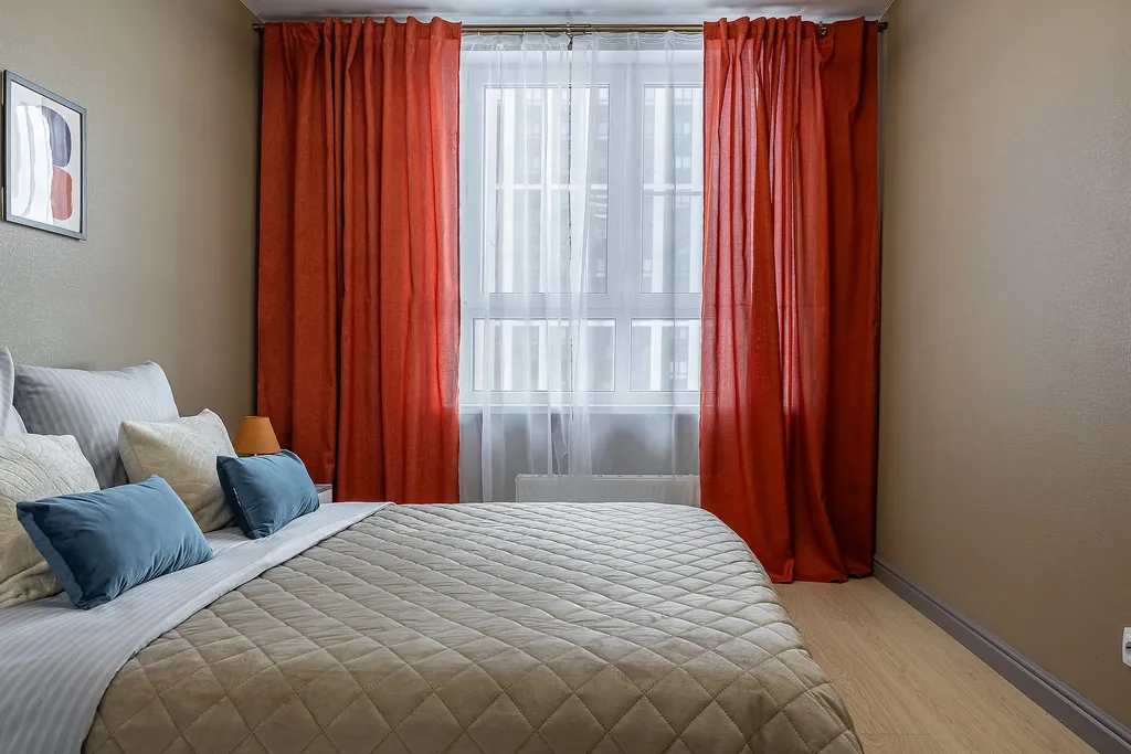 Новая квартира в центре города у метро Горьковская