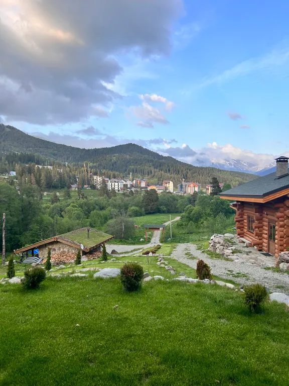 Элитное большое шале с шикарным видом на горы