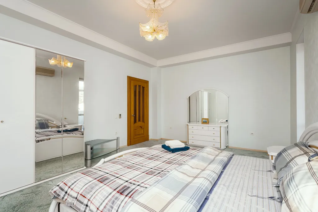 5-ти комнатная Квартира «Бельведер» в Центре Ялты,рядом с рынком