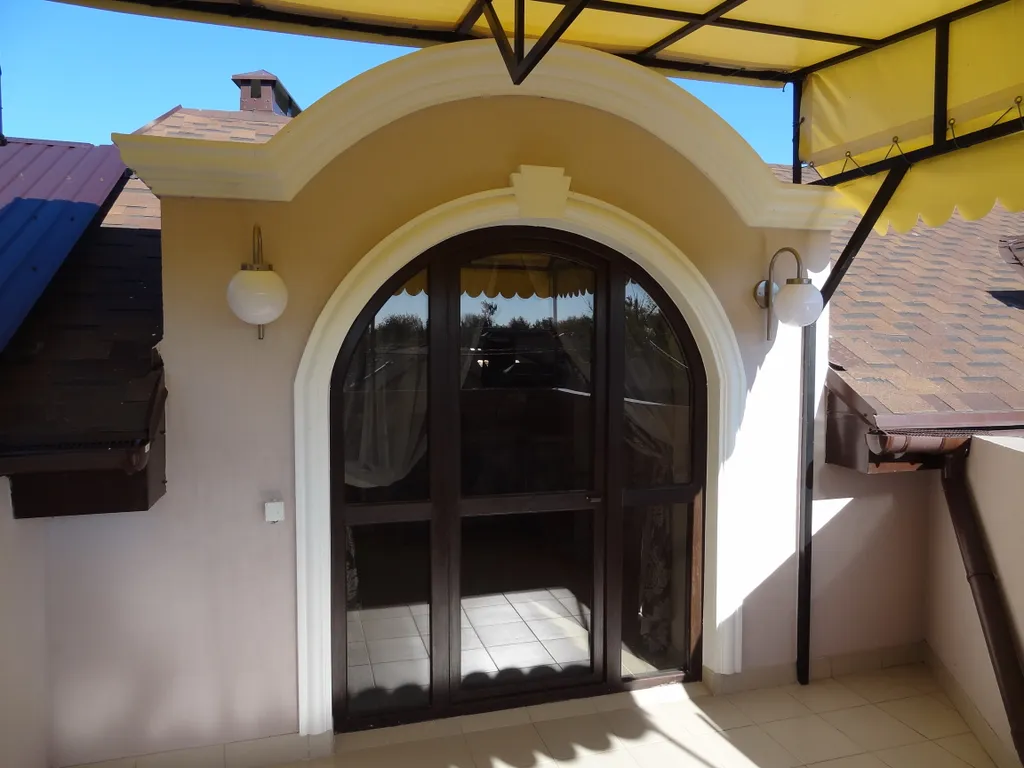 Квартира Апартаменты на Мансардном этаже в центре курортной жизни Евпатории — Евпатория