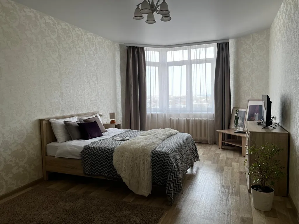 Светлая квартира с панорамным видом