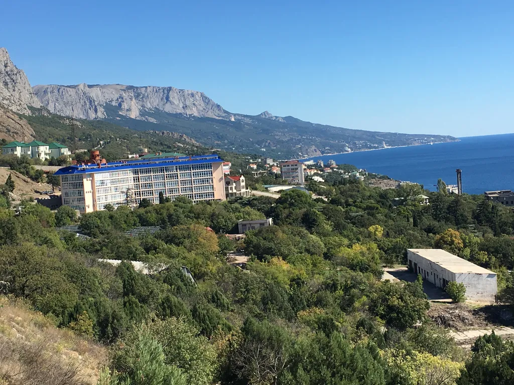 Апартаменты с видом на море, горы в новом доме над Форосским парком