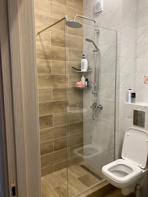 Квартира Апартаменты в 200 метрах от моря и памятника природы Скала Парус — Прасковеевка