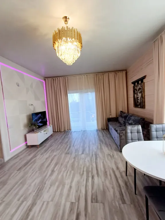 Уютный дом в современном стиле рядом с гоночной трассой на Новой Риге