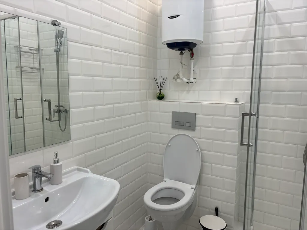 Сдается новая студия на море