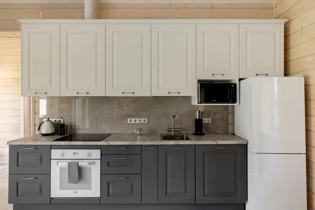 Уютный новый коттедж у озера