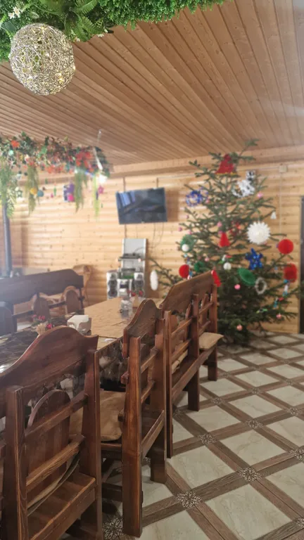 Шале с 6 спальнями на 15 гостей