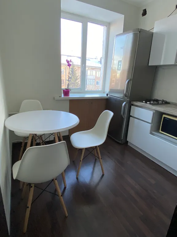 Уютная квартира в самом центре города — аренда посуточно в Омск