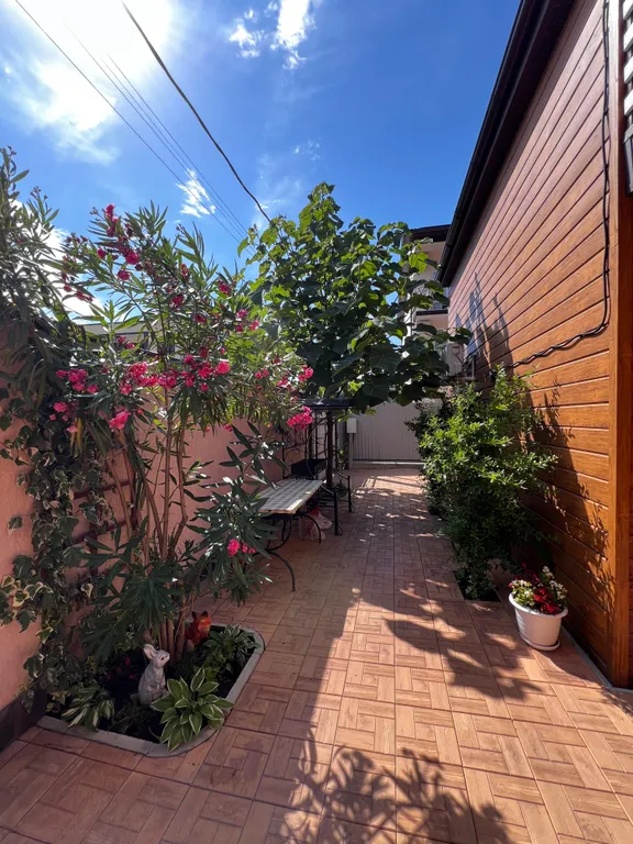 Коттедж 3 "Конфетти"