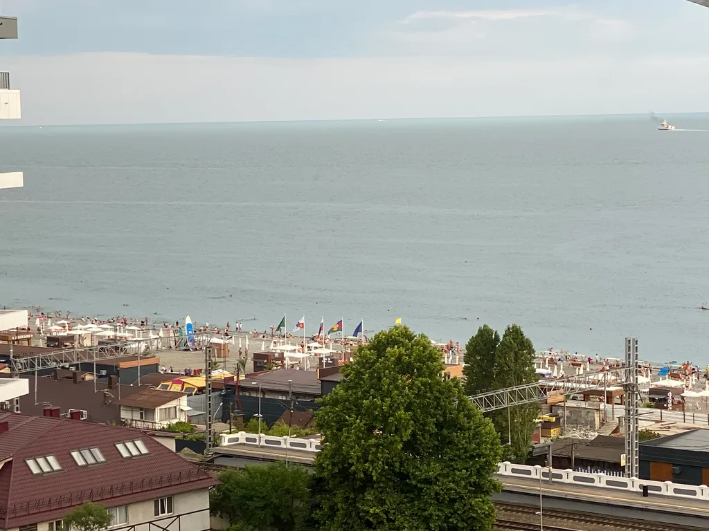 Квартира на первой береговой линии с видом на море