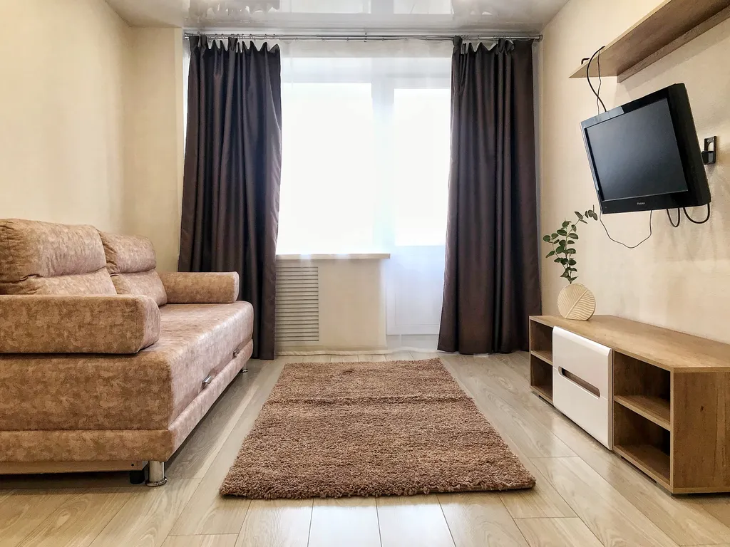 Светлая 1-комнатная квартира в юго-западном районе города