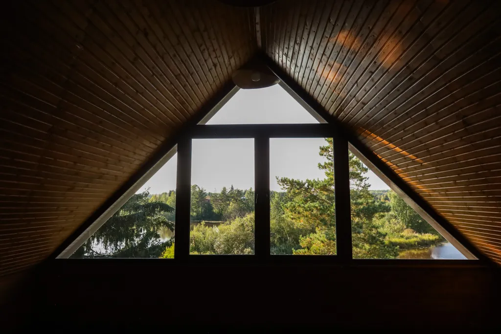 Дом у реки Аять