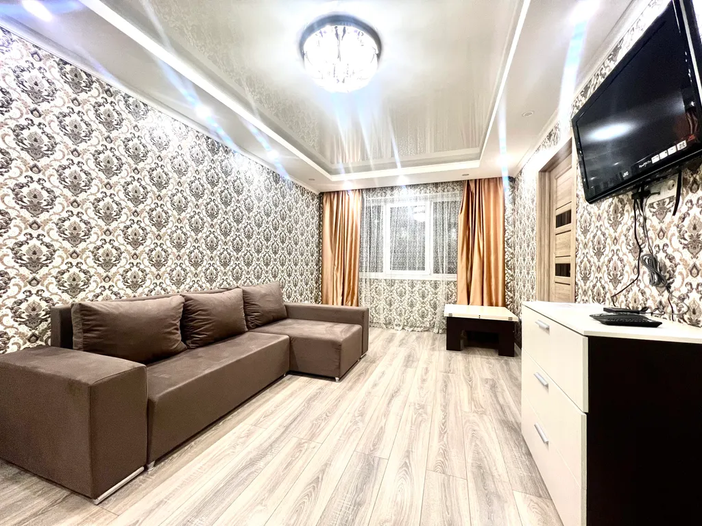 АПАРТЫ 51 для большой компании "Полярный комфорт" на Кирова, 17