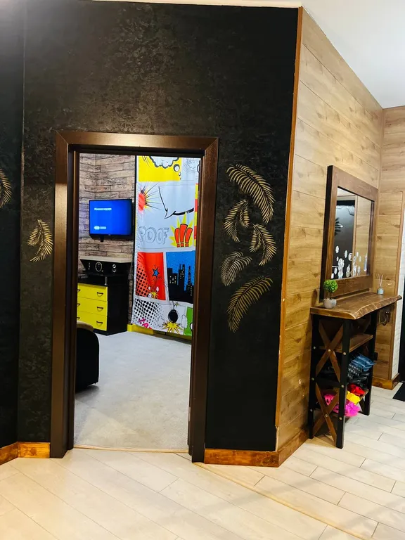 Дом с бассейном