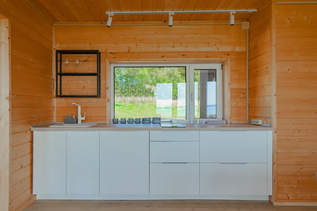 Малый дом с панорамным видом на озеро