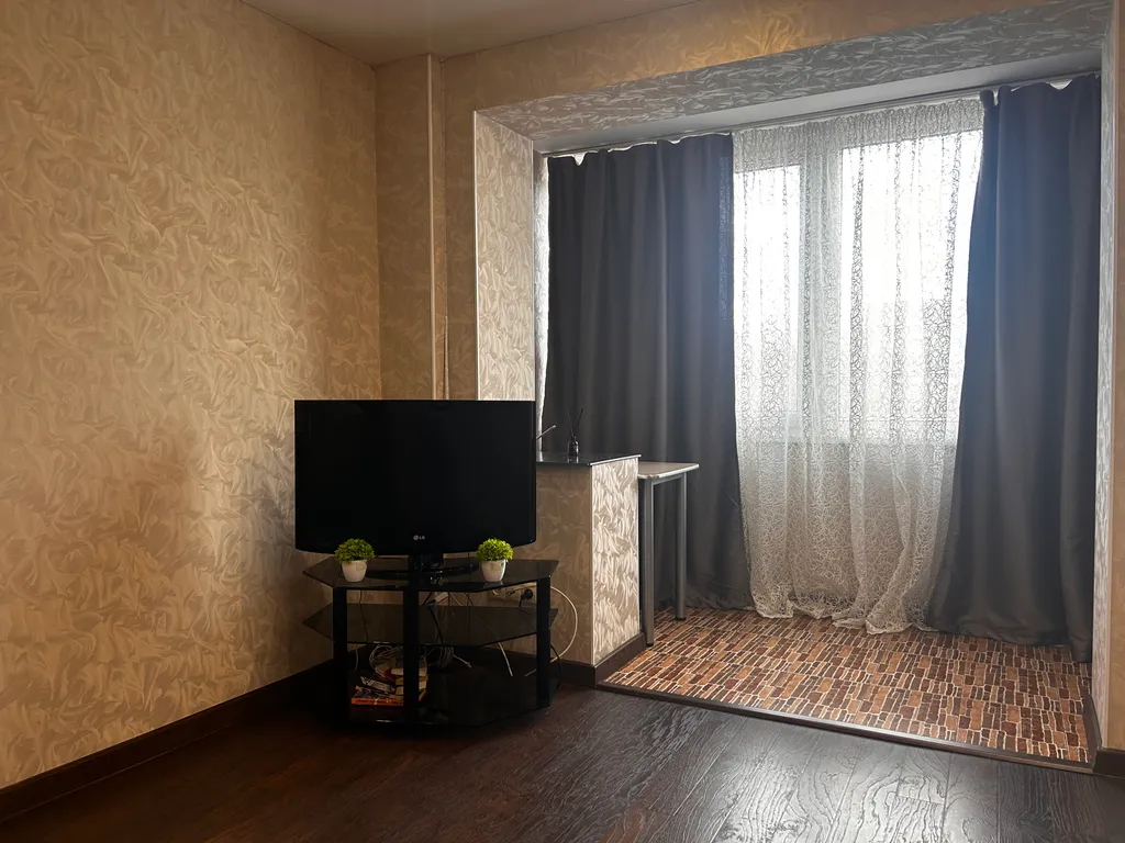 Уютная чистая квартира в районе гефест