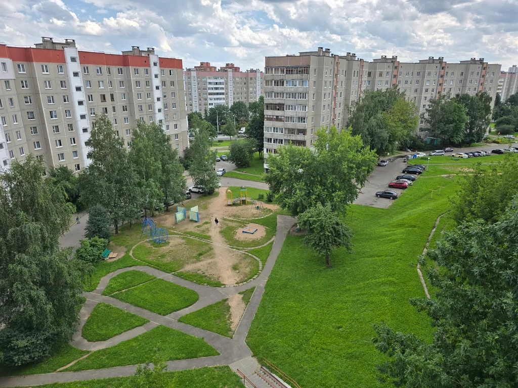 Квартира Квартира Двухкомнатный апартамент на въезде в город — Минск