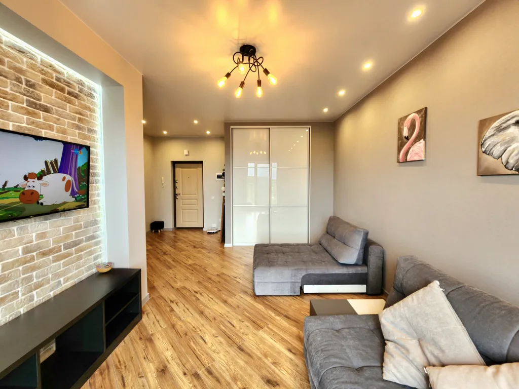 Просторная студия