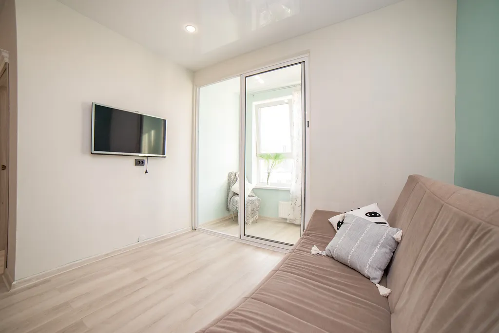 Евродвухкомнатная квартира на Чкалова 18 для 4 гостей