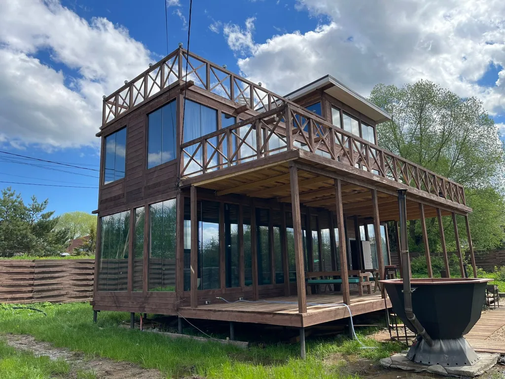 Бельгийский дом с террасами, русской баней и чаном